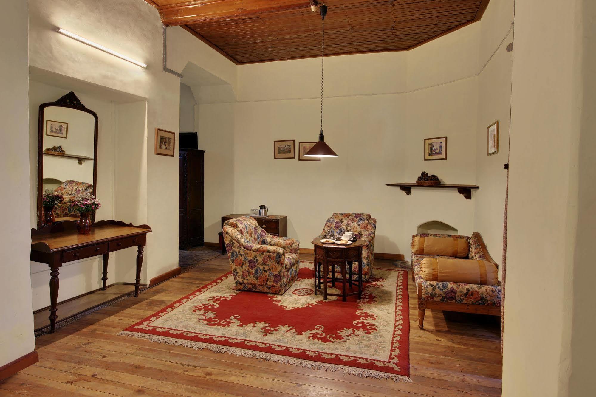 Chevron Fairhavens, Nainital Hotel Exterior photo