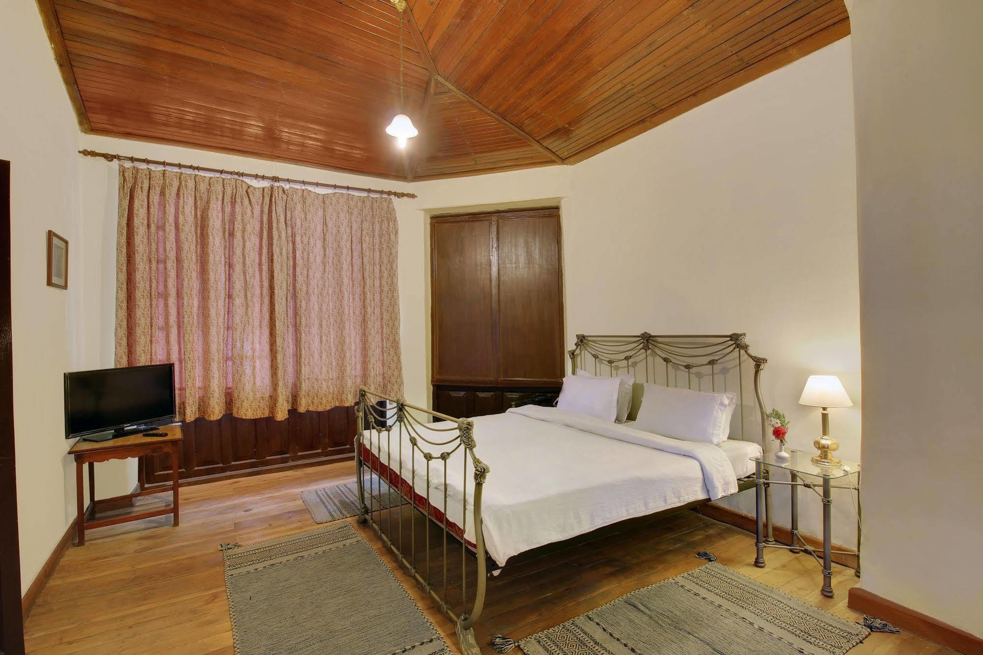 Chevron Fairhavens, Nainital Hotel Exterior photo