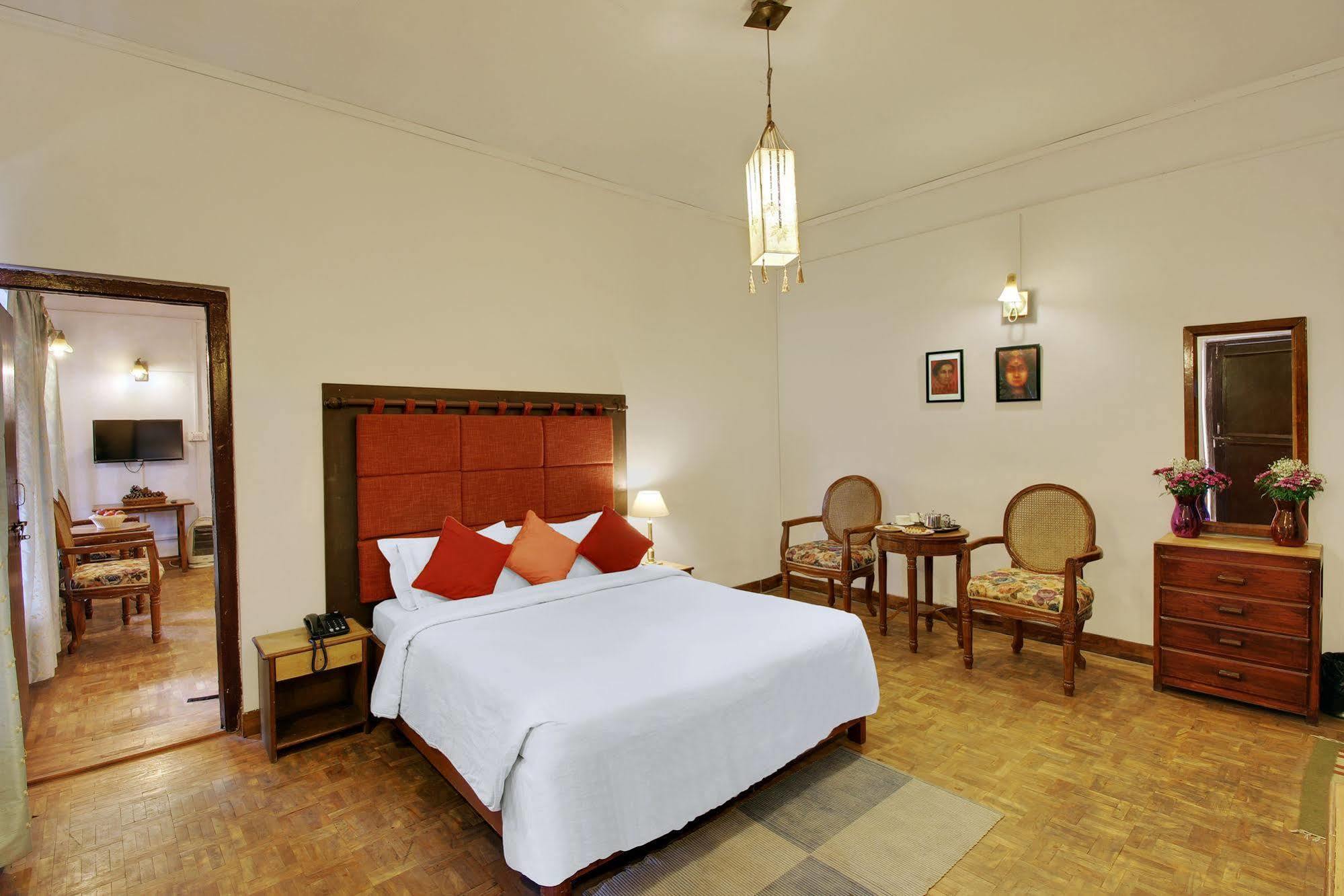 Chevron Fairhavens, Nainital Hotel Exterior photo
